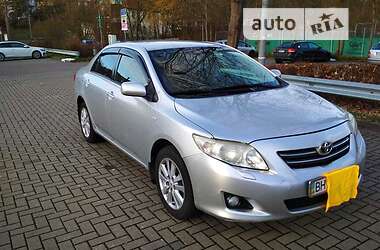 Седан Toyota Corolla 2008 в Хмельницком