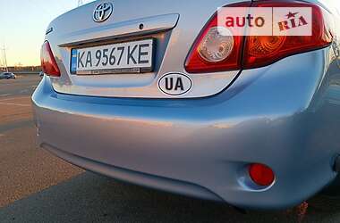 Седан Toyota Corolla 2007 в 