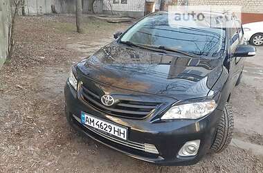 Седан Toyota Corolla 2010 в Житомире