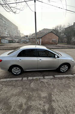 Седан Toyota Corolla 2008 в Кропивницком