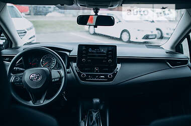 Седан Toyota Corolla 2021 в Тернополе