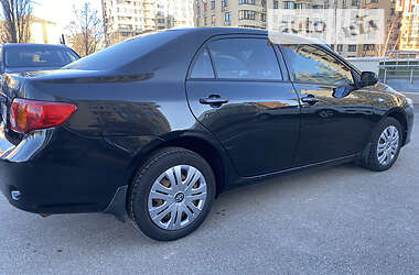 Седан Toyota Corolla 2009 в Киеве