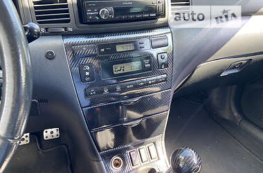 Хэтчбек Toyota Corolla 2004 в Одессе