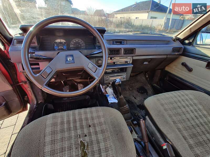 Лифтбек Toyota Corolla 1986 в Ужгороде