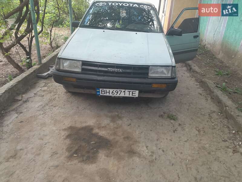 Хэтчбек Toyota Corolla 1988 в Березовке