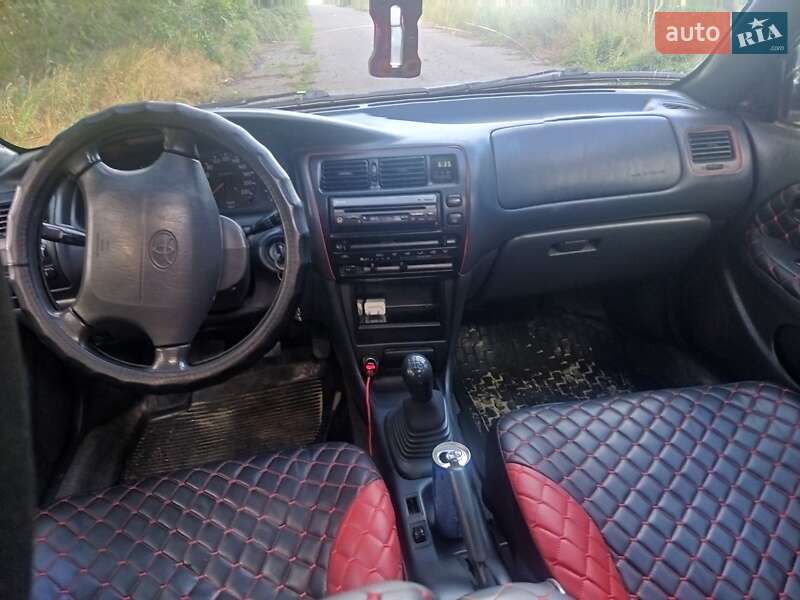Хэтчбек Toyota Corolla 1996 в Одессе