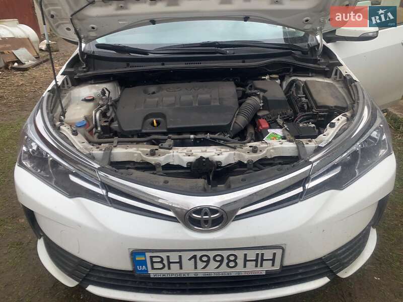 Седан Toyota Corolla 2016 в Одесі