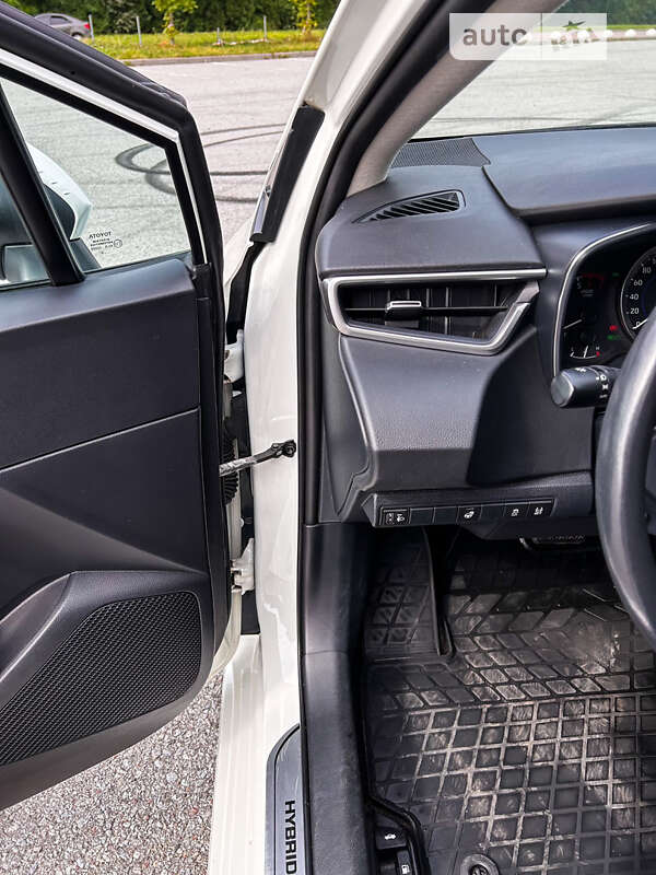 Седан Toyota Corolla 2019 в Львове