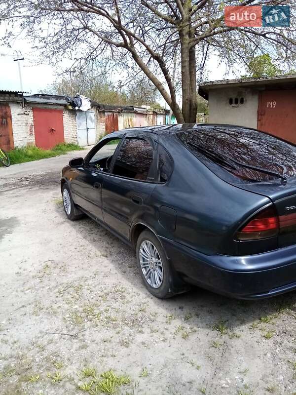 Хэтчбек Toyota Corolla 1994 в Кривом Роге