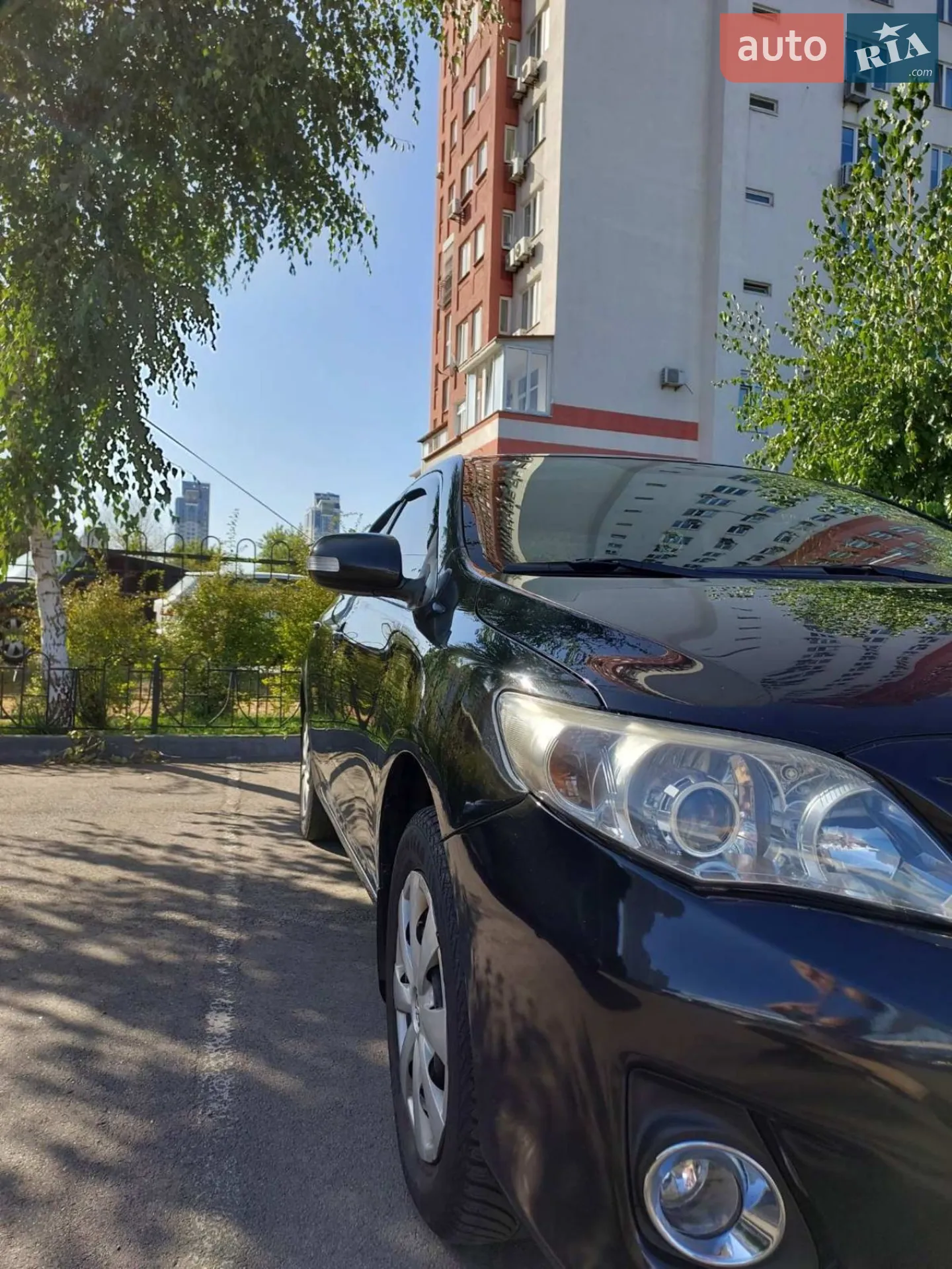 2011 Toyota Corolla - мініатюра 2