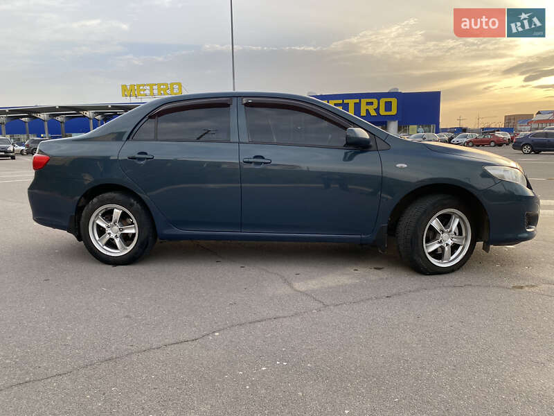 Седан Toyota Corolla 2008 в Вінниці