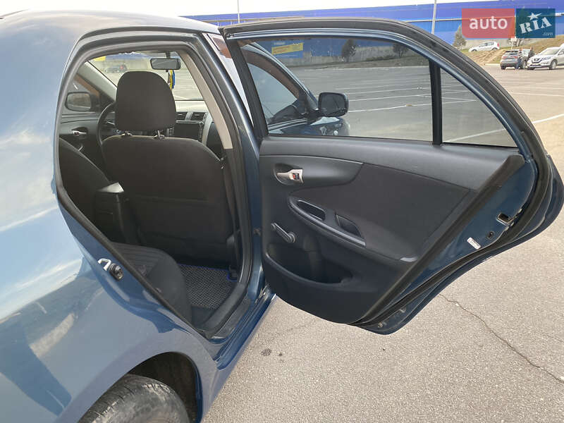 Седан Toyota Corolla 2008 в Вінниці