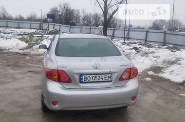 Седан Toyota Corolla 2008 в Львове