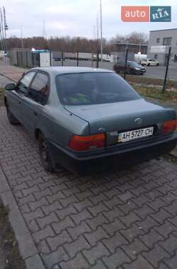 Седан Toyota Corolla 1993 в Краматорске