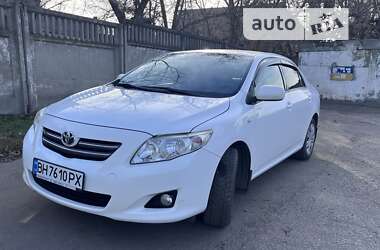 Седан Toyota Corolla 2009 в Киеве