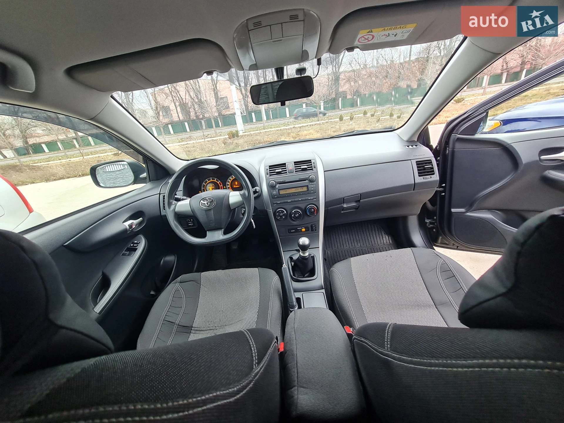 2013 Toyota Corolla - мініатюра 4