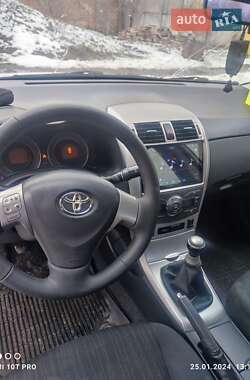 Седан Toyota Corolla 2008 в Любашівці