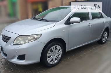 Седан Toyota Corolla 2007 в Киеве