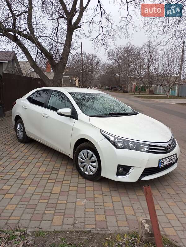 Toyota Corolla 2014