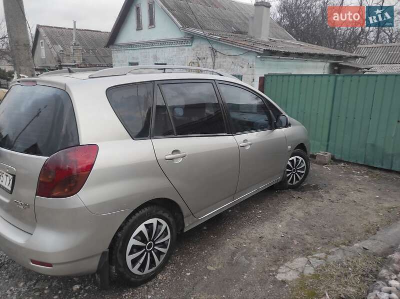 Універсал Toyota Corolla 2002 в Кам'янському