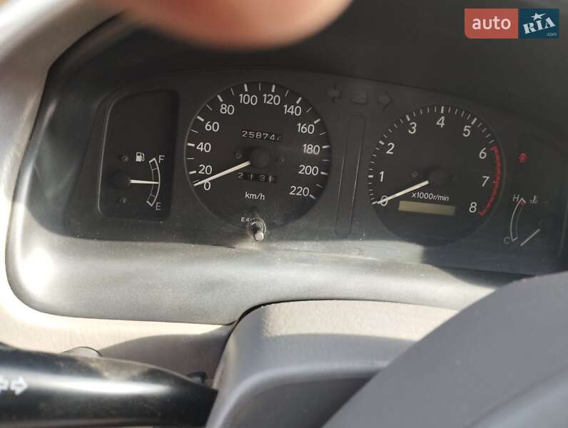 Хэтчбек Toyota Corolla 1998 в Одессе