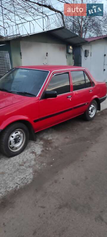 Седан Toyota Corolla 1985 в Одессе