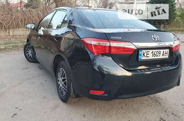 Седан Toyota Corolla 2013 в Запорожье