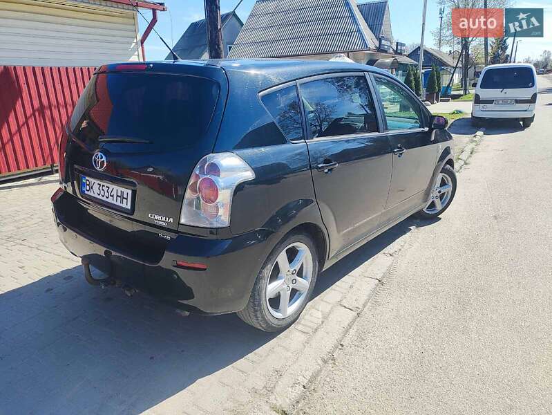 Універсал Toyota Corolla 2006 в Рокитному
