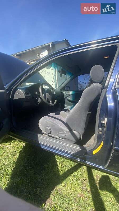 Хэтчбек Toyota Corolla 1999 в Ходорове