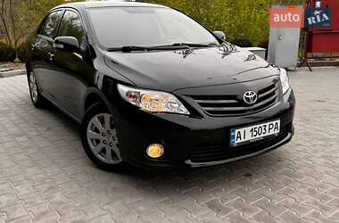 Седан Toyota Corolla 2011 в Киеве