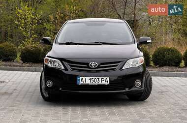 Седан Toyota Corolla 2011 в Киеве