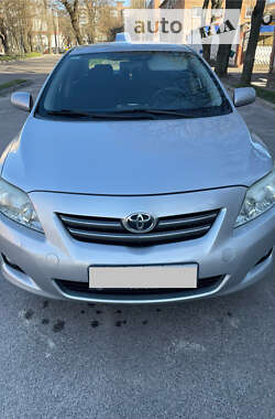 Седан Toyota Corolla 2008 в Черкасах