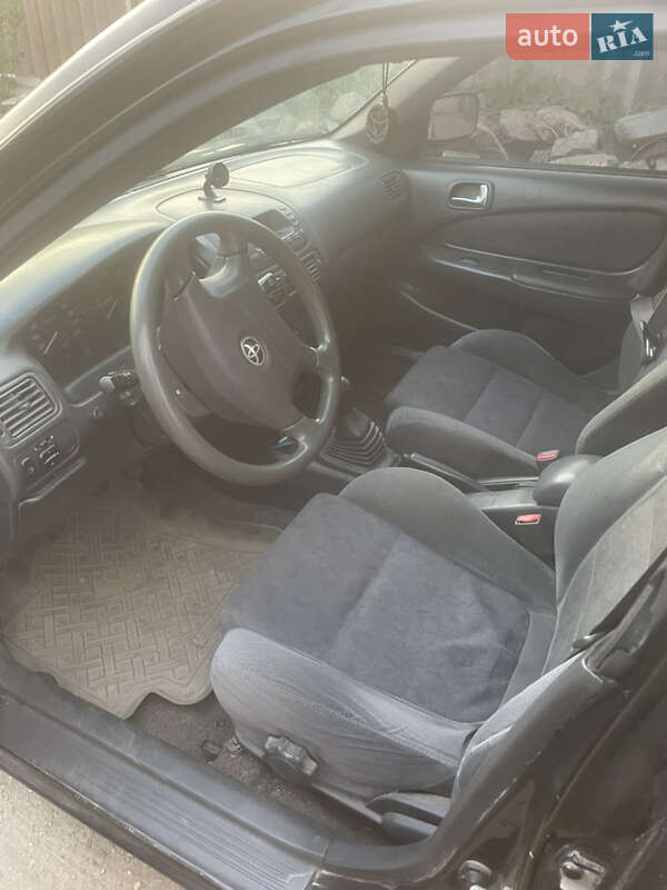 Хетчбек Toyota Corolla 2001 в Запоріжжі