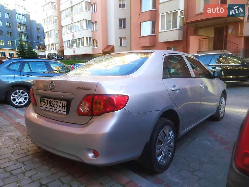 Седан Toyota Corolla 2007 в Тернополі
