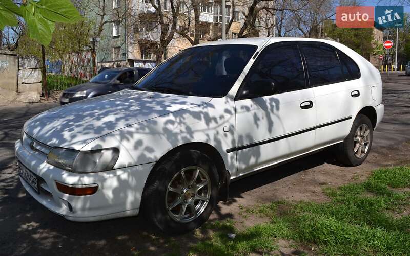 Хэтчбек Toyota Corolla 1993 в Одессе