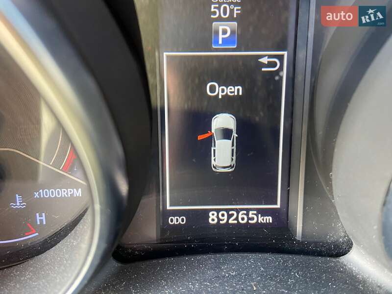 Хетчбек Toyota Corolla 2017 в Тернополі фото 9 Хетчбек Toyota Corolla 2017 в Тернополі