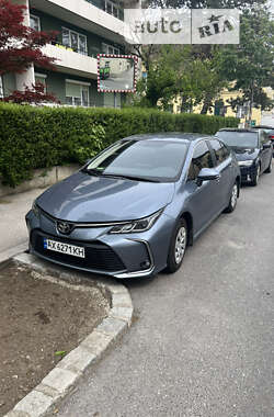 Седан Toyota Corolla 2021 в Івано-Франківську