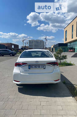 Седан Toyota Corolla 2019 в Хмельницком