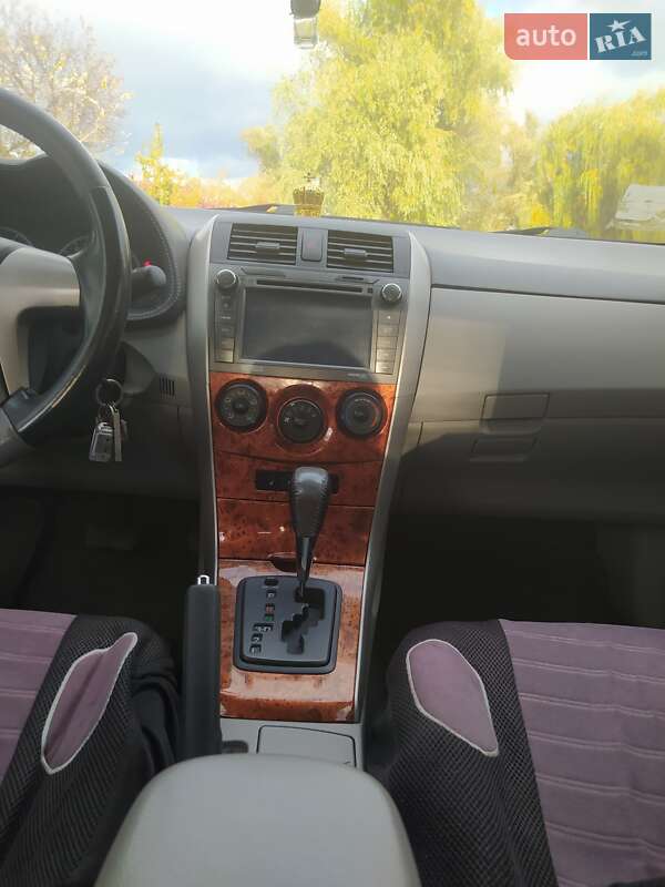 Седан Toyota Corolla 2010 в Києві фото 27 Седан Toyota Corolla 2010 в Києві