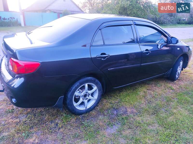 Седан Toyota Corolla 2008 в Борисполе