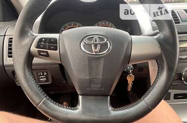 Седан Toyota Corolla 2012 в Жашкове