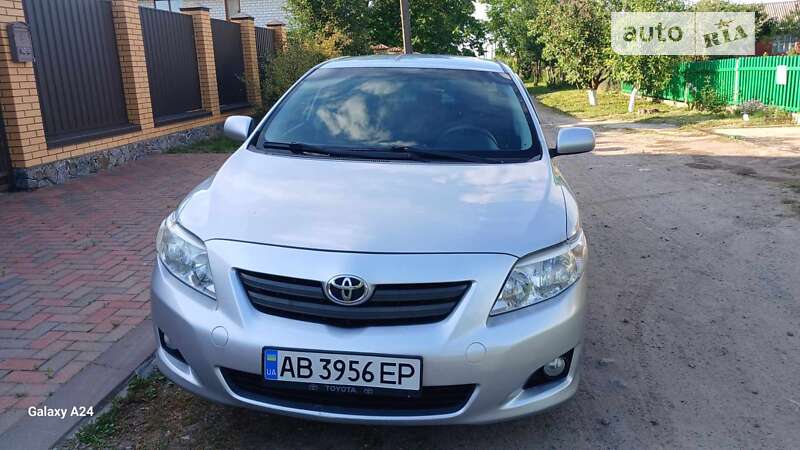 Седан Toyota Corolla 2008 в Жмеринці