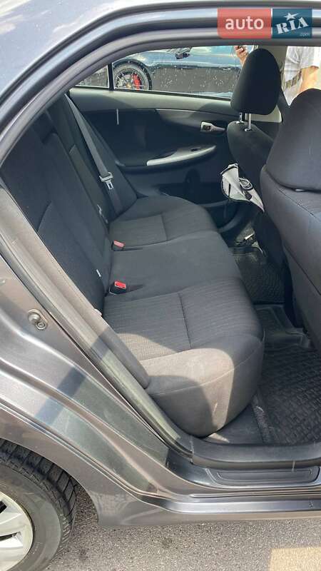 Седан Toyota Corolla 2008 в Киеве
