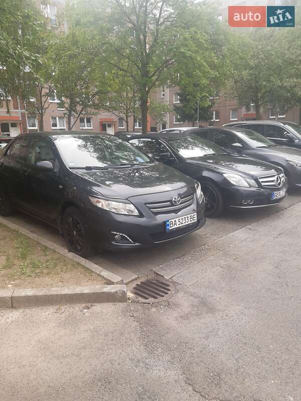 Седан Toyota Corolla 2008 в Кропивницькому