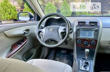 Седан Toyota Corolla 2008 в Одесі