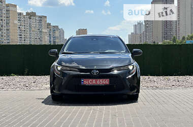 Седан Toyota Corolla 2020 в Києві