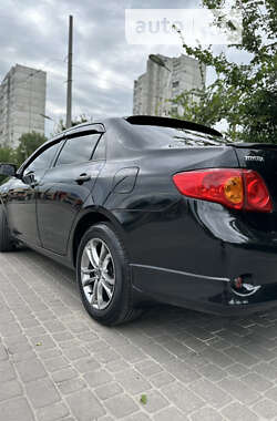 Седан Toyota Corolla 2009 в Харькове