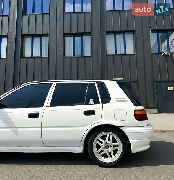 Хэтчбек Toyota Corolla 1987 в Киеве