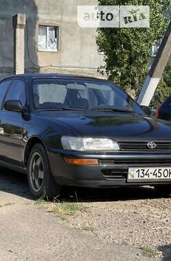 Седан Toyota Corolla 1993 в Черноморске