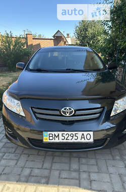 Седан Toyota Corolla 2009 в Лебедині